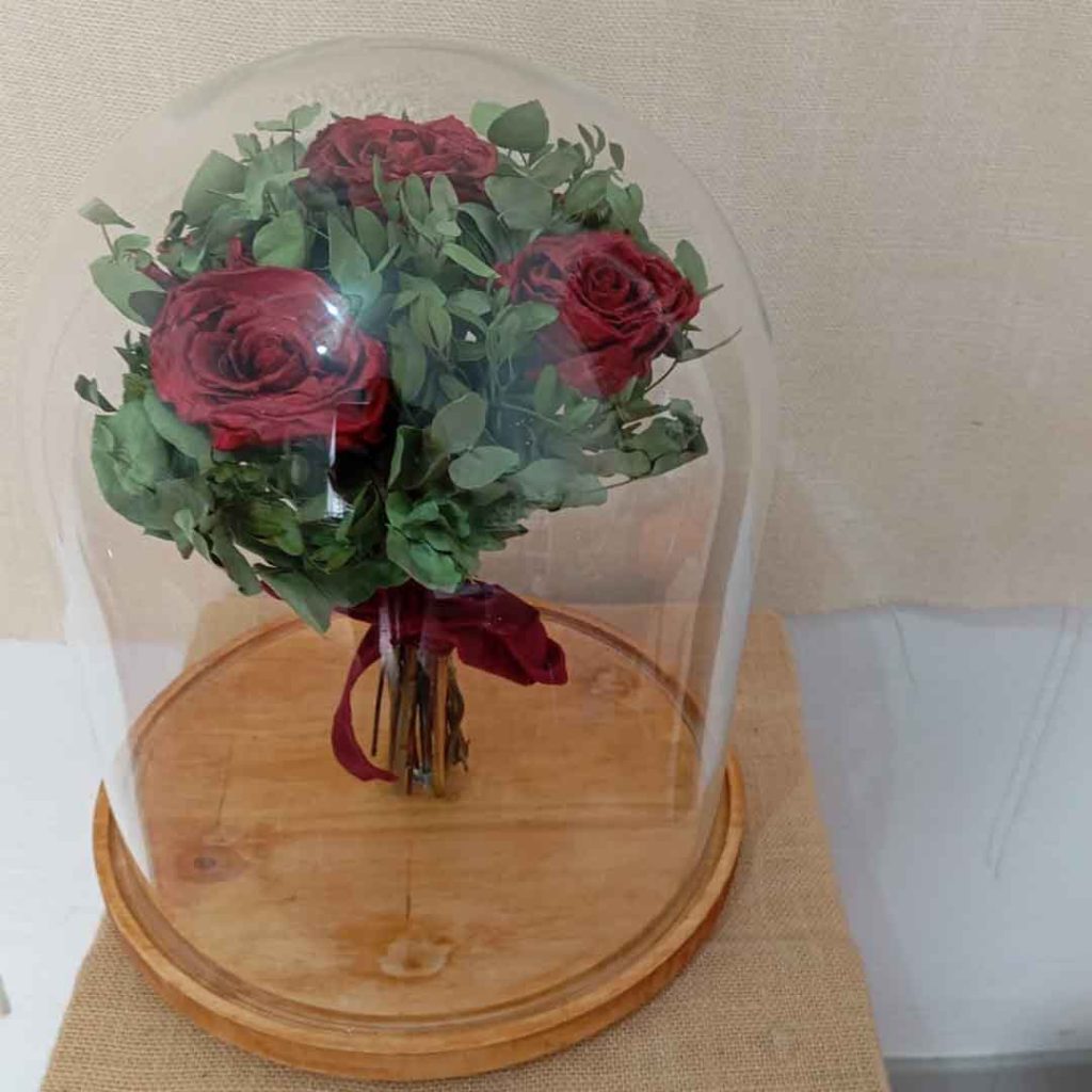 Secado de Ramo de Novia en Cúpula de Cristal