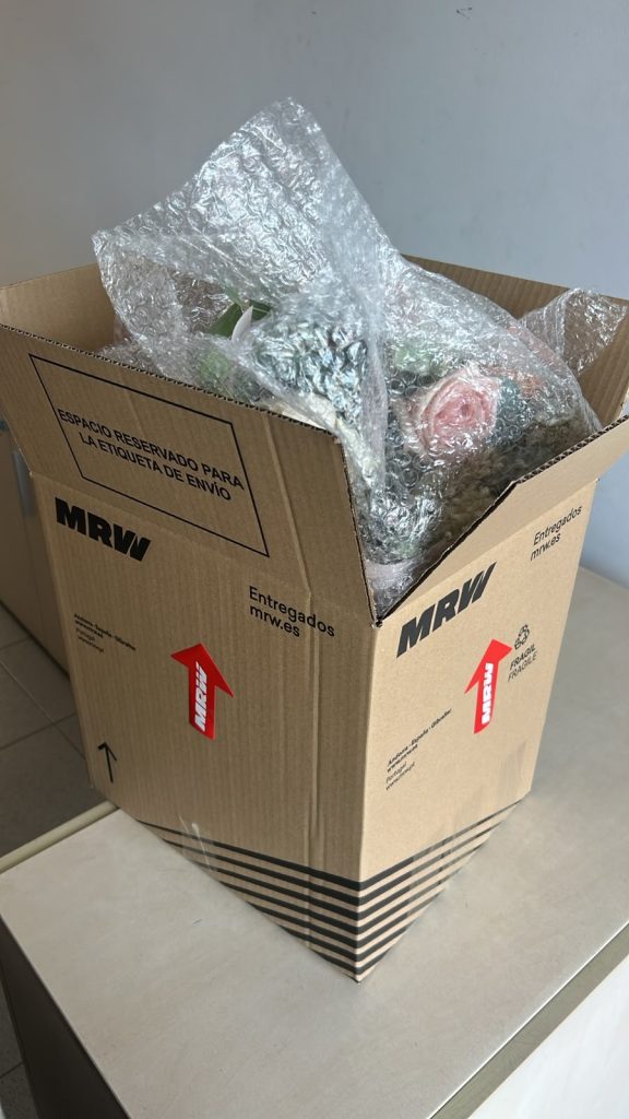 Caja para envío de ramo de novia